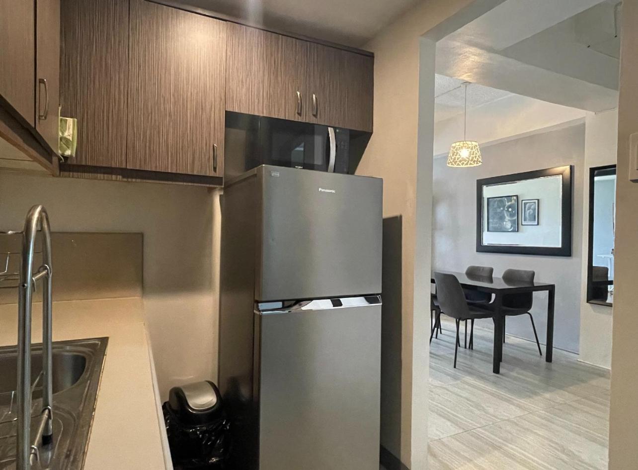 Spacious 1 Bedroom Unit Forbeswood Heights Taguig Exterior foto